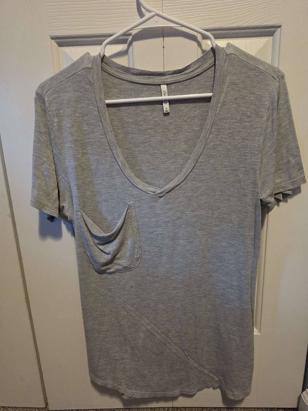 Z Supply Heather Gray V-Neck Pocket Tee